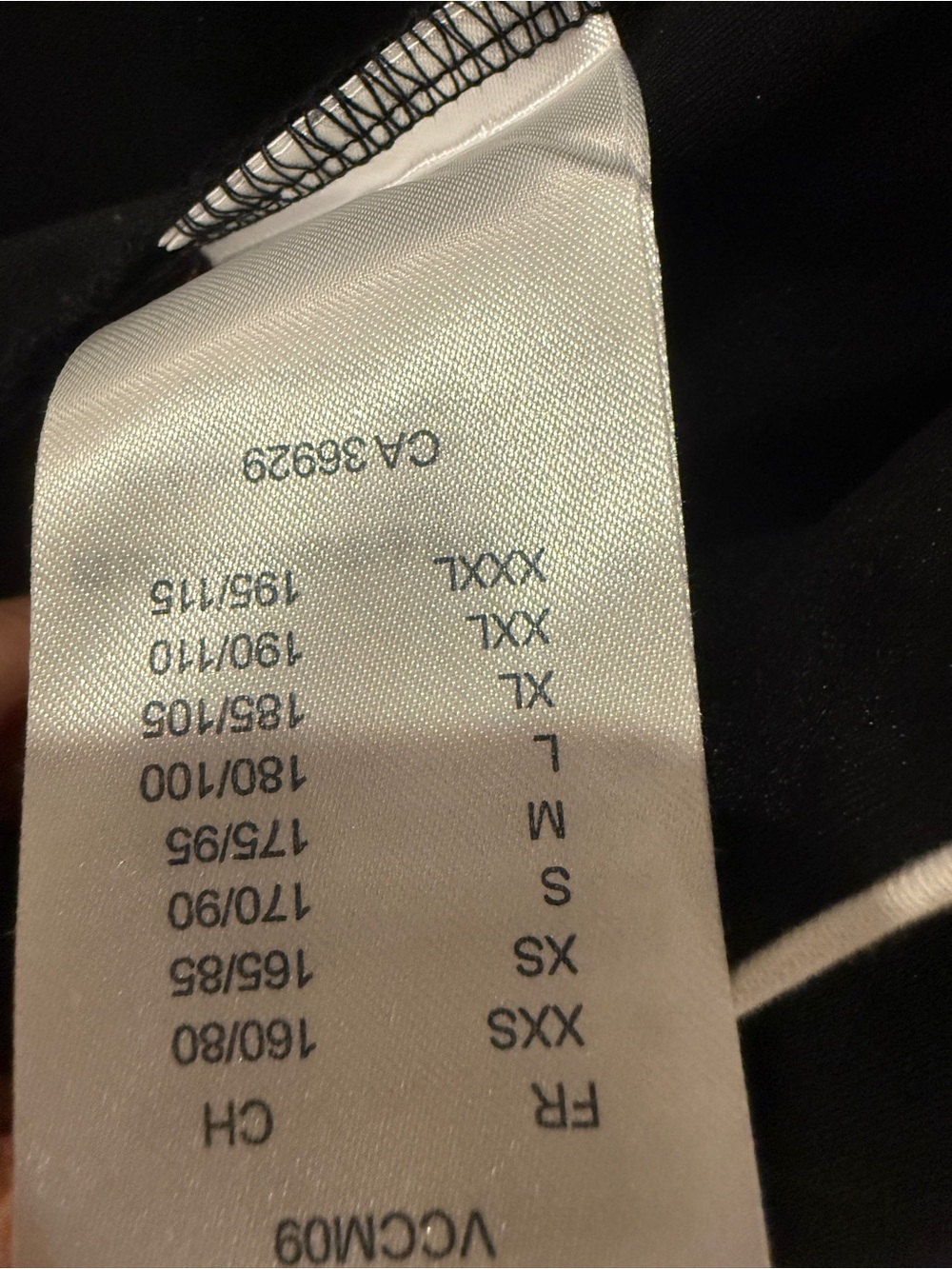 Louis Vuitton Black and White Jersey-Style Top - Picture 3 of 14